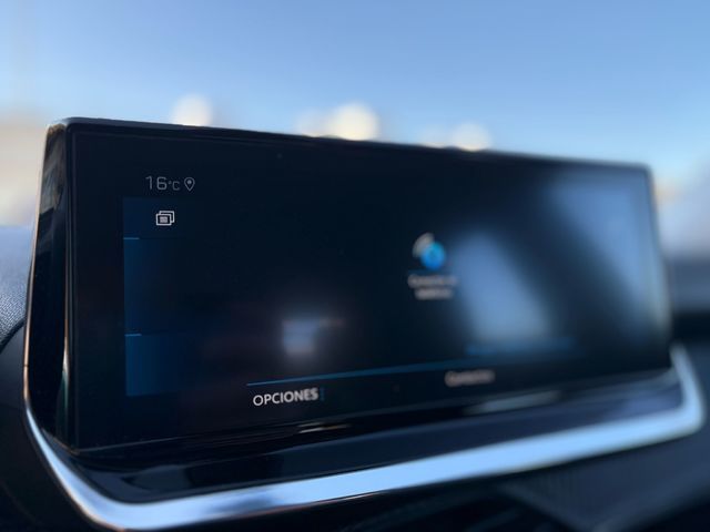 Peugeot 2008 Allure 2021