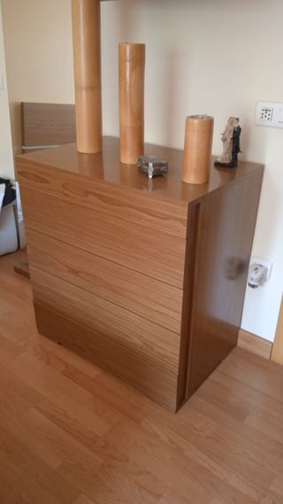 Se vende dormitorio chapado en nogal
