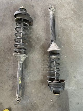 Amortiguadores traseros Ford Escort