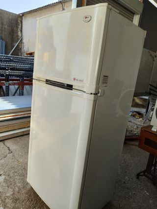 Nevera LG familiar 