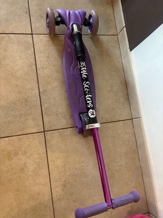 Patinete 3Style morado (dispongo de dos unidades) 