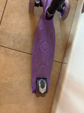 Patinete 3Style morado (dispongo de dos unidades) 