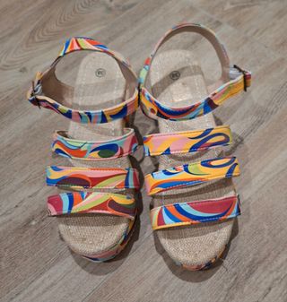 Sandalias multicolor plataforma