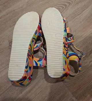 Sandalias multicolor plataforma