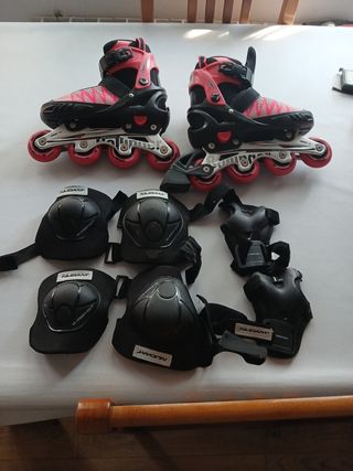 Patines Bollinger + Protecciones* casco
Y mochila
