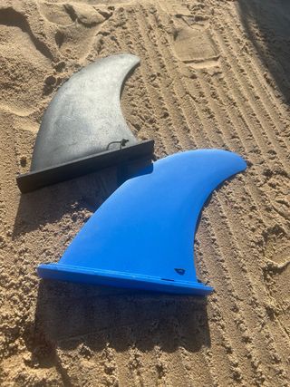 2 Quillas SUP: Azul y Negra