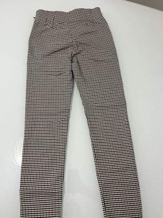 Pantalón Zara cuadros marrón talla S