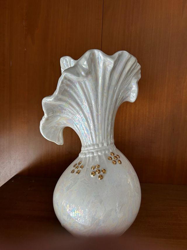 Jarrón porcelana blanco-dorado