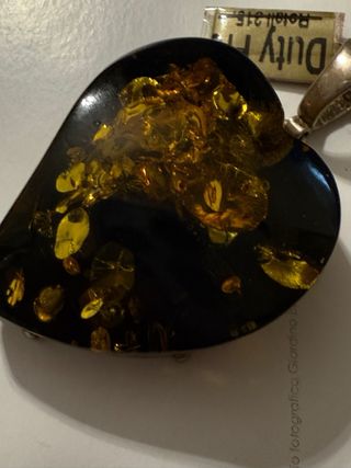 Ciondolo a cuore Ambra nera e oro