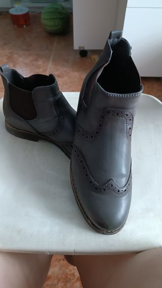 Botines grises mujer nº39. Negociable