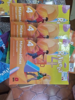 Matemáticas. 4 Primaria. Revuela. Comunidad de ...