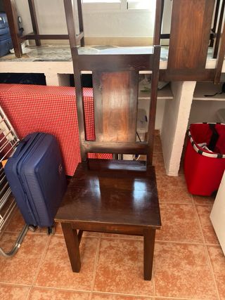 Mesa Comedor con 2 cestas