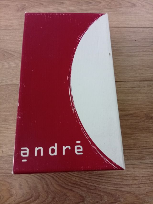 Zapatos André Marrón