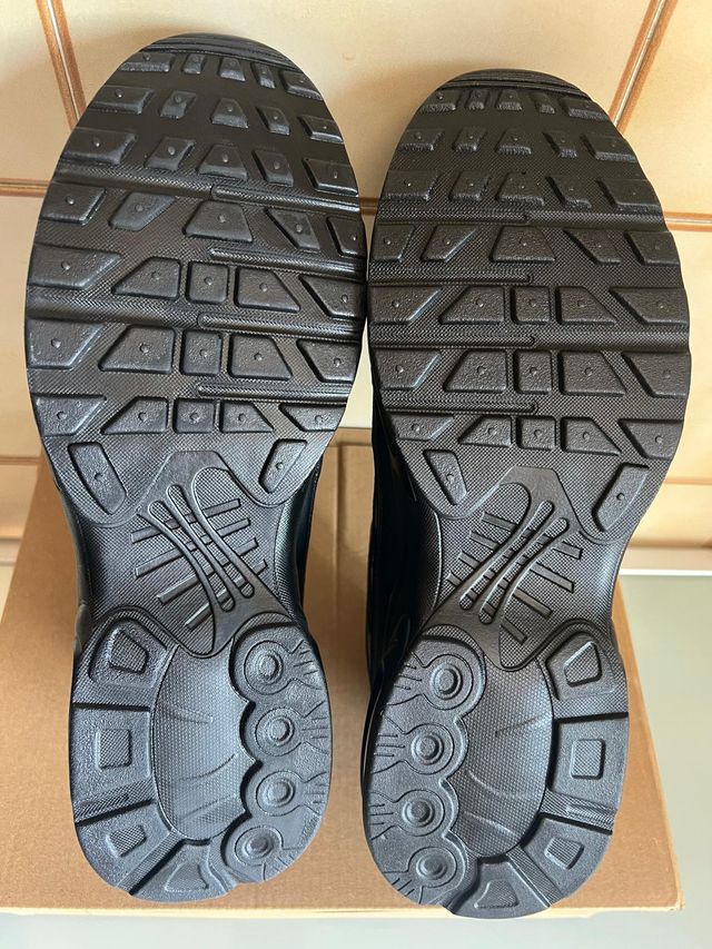 Scarpe da ginnastica uomo, nere taglia 43 NUOVE