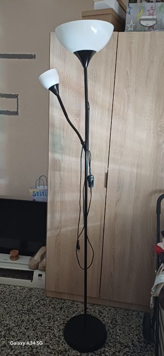 Lampara pie IKEA - 2 luces