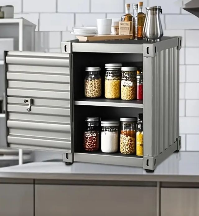 Armario metálico estilo caja fuerte