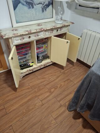 Mueble antiguo restaurado