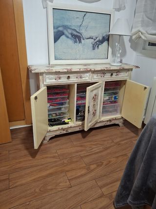 Mueble antiguo restaurado