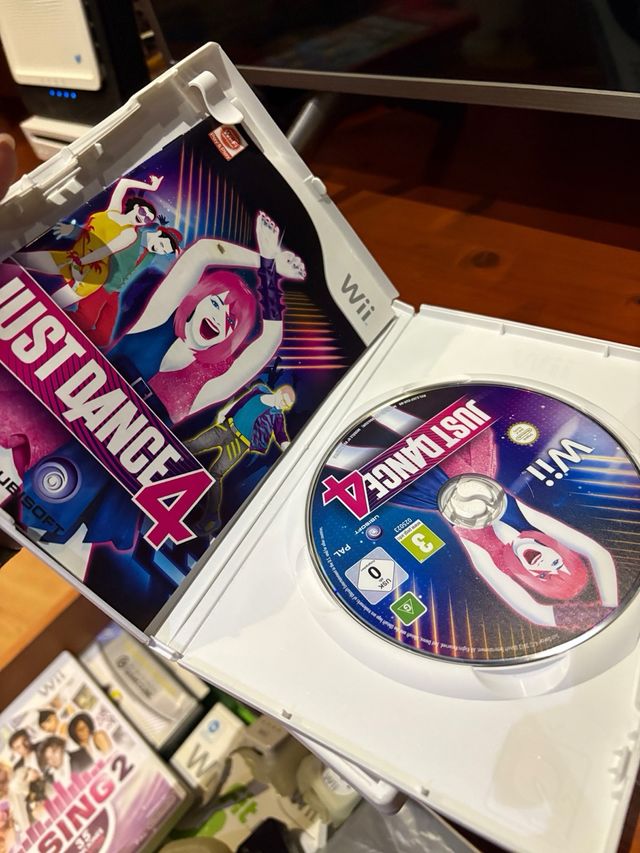 Just Dance 4 - Wii