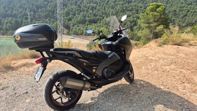 Honda Integra 750D con  DCT - Moto/ scooter( 2014)