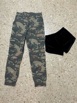 Pantalones Cargo & Shorts de Terciopelo