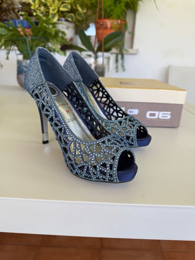 Tacones azul brillante Talla 37