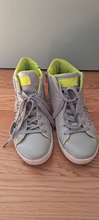 Scarpe sportive alte grigio-giallo