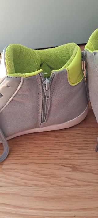 Scarpe sportive alte grigio-giallo