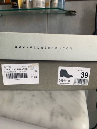 Botines ante negros mujer