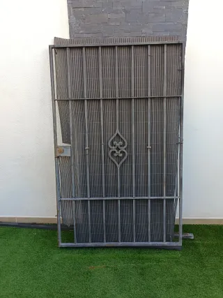 Cancela metálica - 2 hojas + cancela 1 hoja