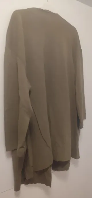 ‼️ NO NEGOCIABLE‼️ Sobrecamisa Zara L -