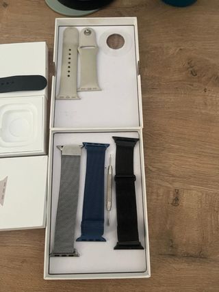 Apple Watch SE 40mm GPS - Negro/Plata