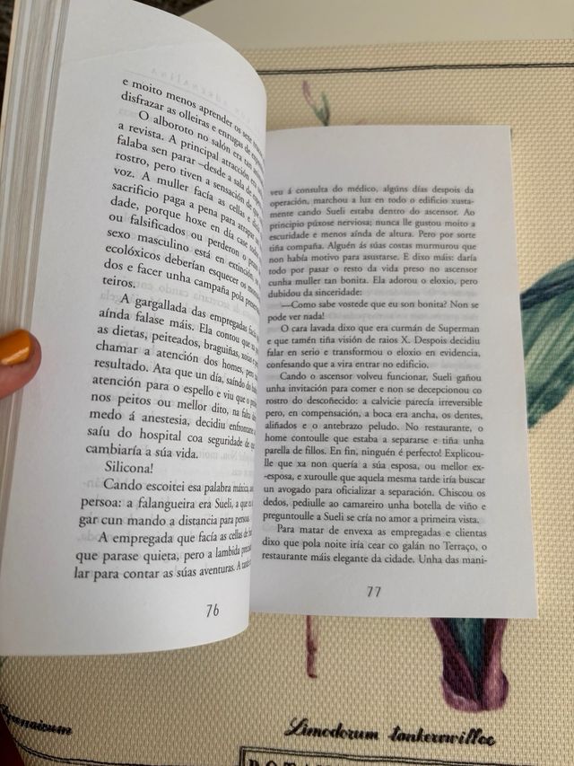 Poderosa: Diario dunha rapaza que tiña o mundo ...