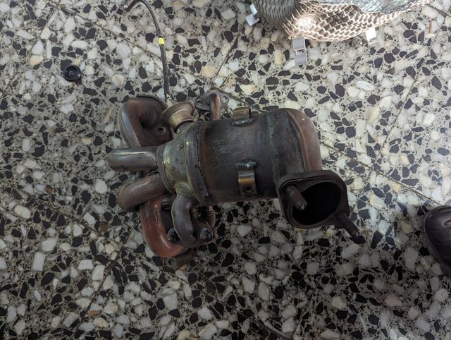 Catalizador Hyundai Ioniq 03hj0