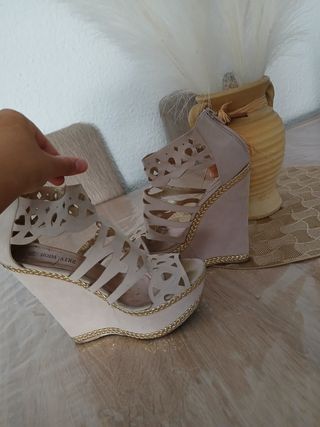 Tacones Moda Aire beige-dorado