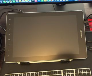 Pantalla y Tableta Gráfica de Dibujo 16"