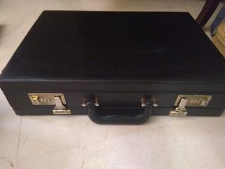 Maletín piel negro ejecutivo