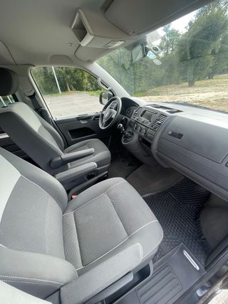 Volkswagen T5 Multivan 2.0 TDi