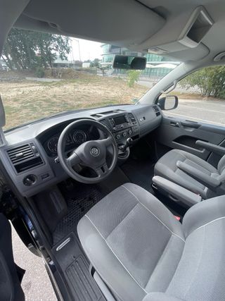 Volkswagen T5 Multivan 2.0 TDi
