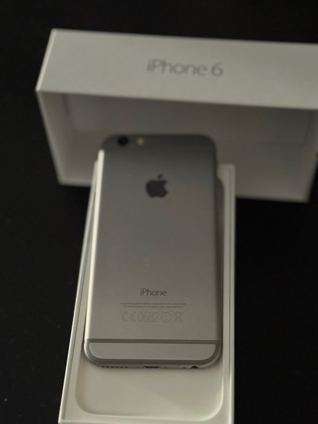 iPhone 6 64Gb Gris Espacial. Libre. poco uso