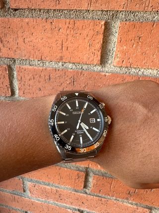 Reloj Seiko Kinetic 100m - Negro/Plata