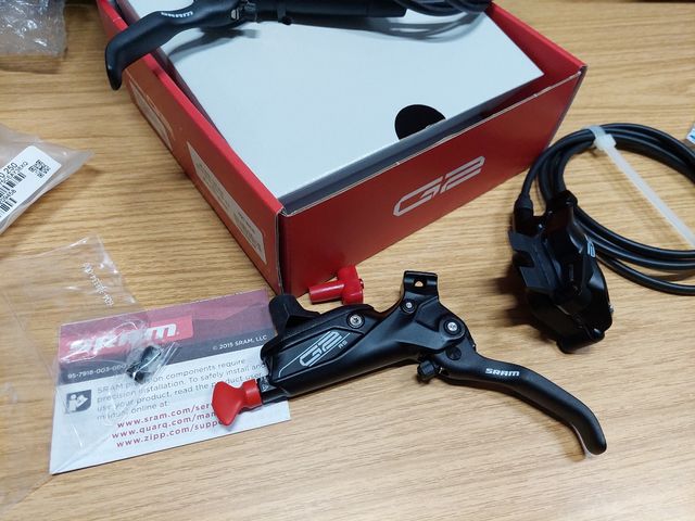 CONJUNTO DE FRENOS DE BICI SRAM G2 RS 4 PISTONES 