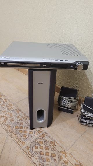Home Cinema Philips HTS3050 DVD