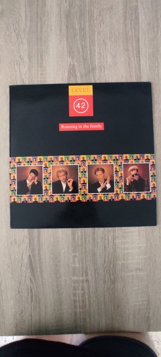 Vinilo Level 42 - Running in the Family