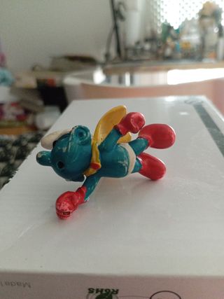 Pitufo Superhéroe PVC
