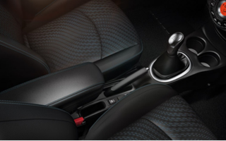 Reposabrazos delantero Nissan Note