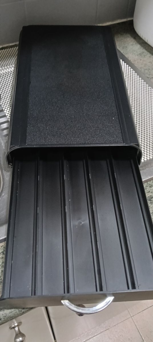 Cajón dispensador café.para cápsulas Nespresso.