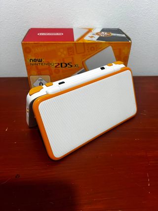 New Nintendo 2DS XL 