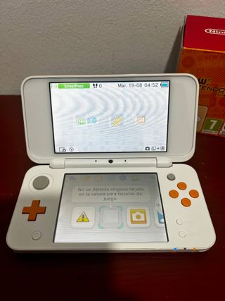 New Nintendo 2DS XL 