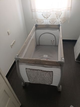 Cuna viaje Asalvo y colchón 